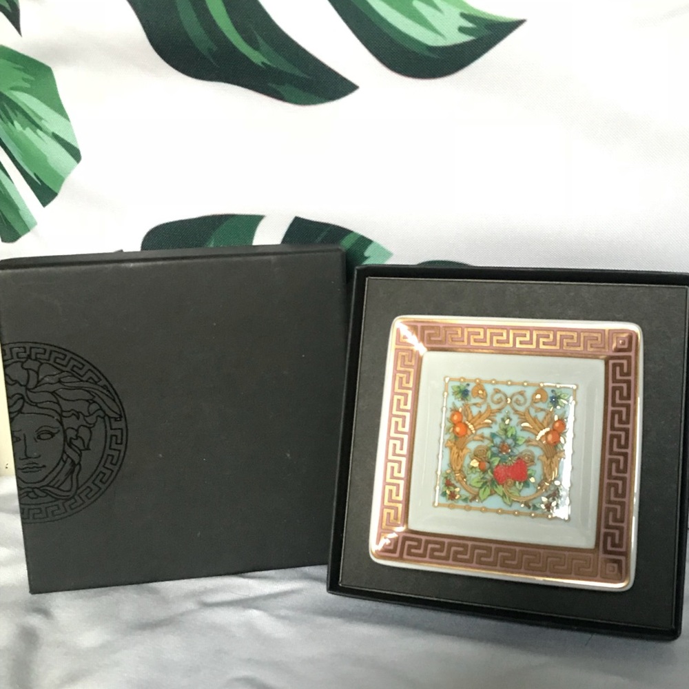Rosenthal X Versace Tray Jardin de Versace series